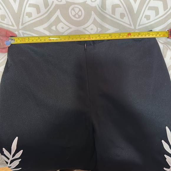 Cache Pants - Picture 10 of 10